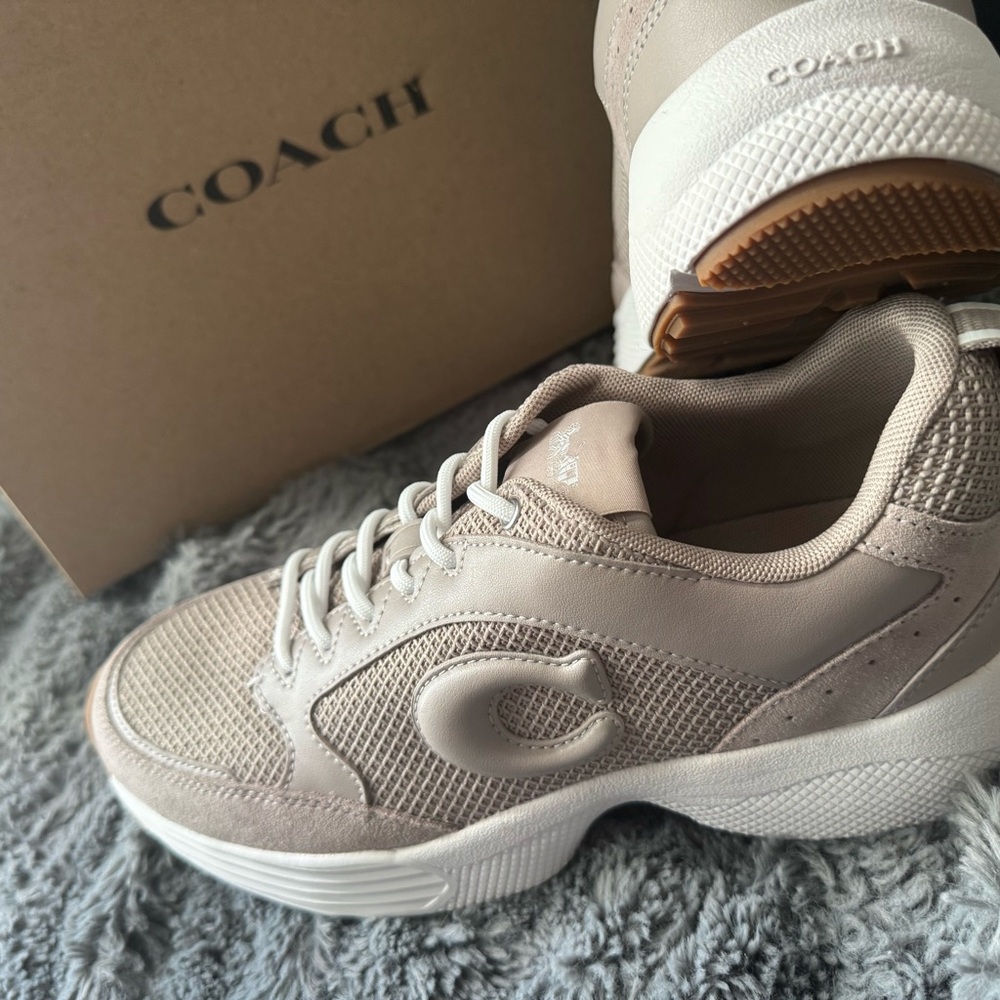 Coach Women’s Strider Sneaker. Size 9.5 Color Grey Birch CP837. NIB